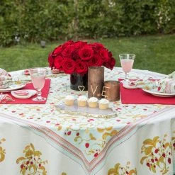 French Tablecloth Fraises Des Bois Bleu -table supplies shop 2G3A1962