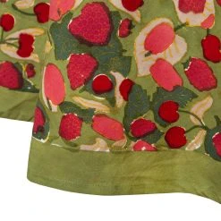 French Tablecloth Fruit Red & Green 8 French Tablecloth Fruit Red & Green -table supplies shop Caravan2948 lowres