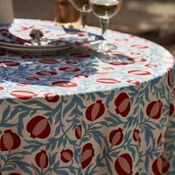 French Tablecloth Grenadine Red & Blue -table supplies shop DSC01048 0.5x square