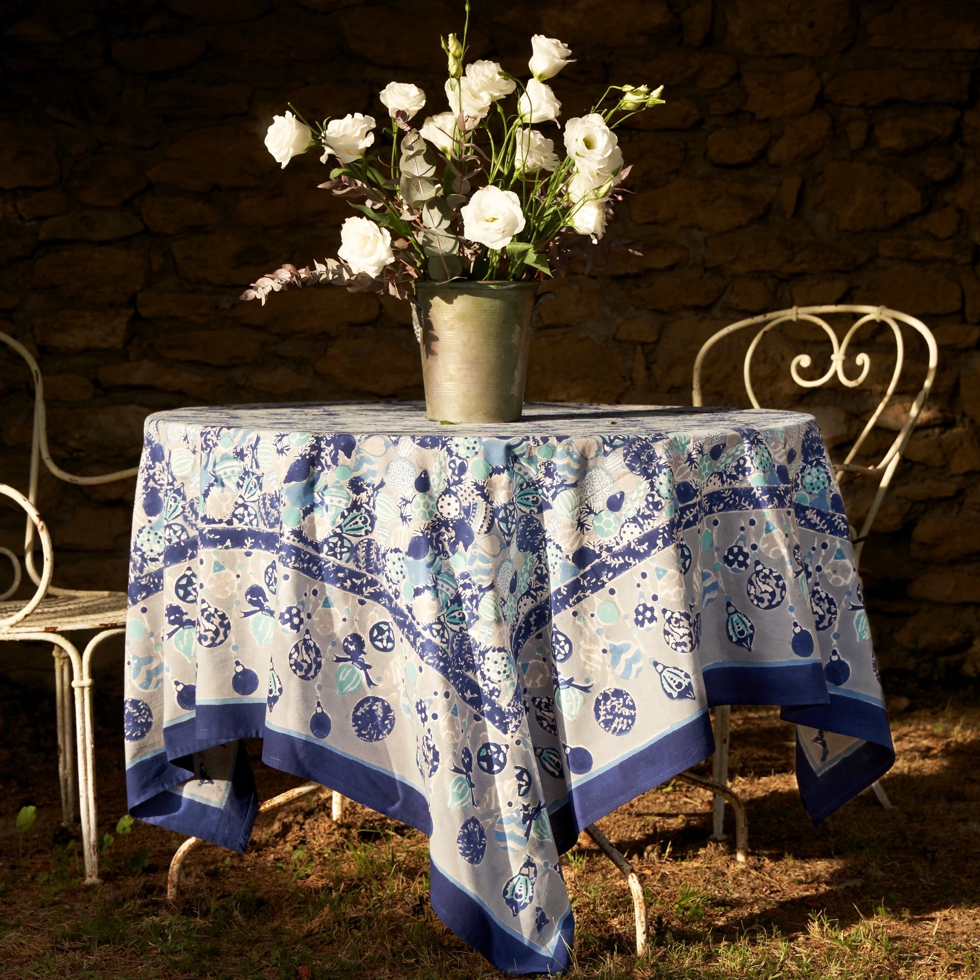 French Tablecloth Ornaments Blue 1 French Tablecloth Ornaments Blue