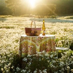 French Tablecloth Jardin Red & Green 12 French Tablecloth Jardin Red & Green -table supplies shop DSC06558 0.5x square