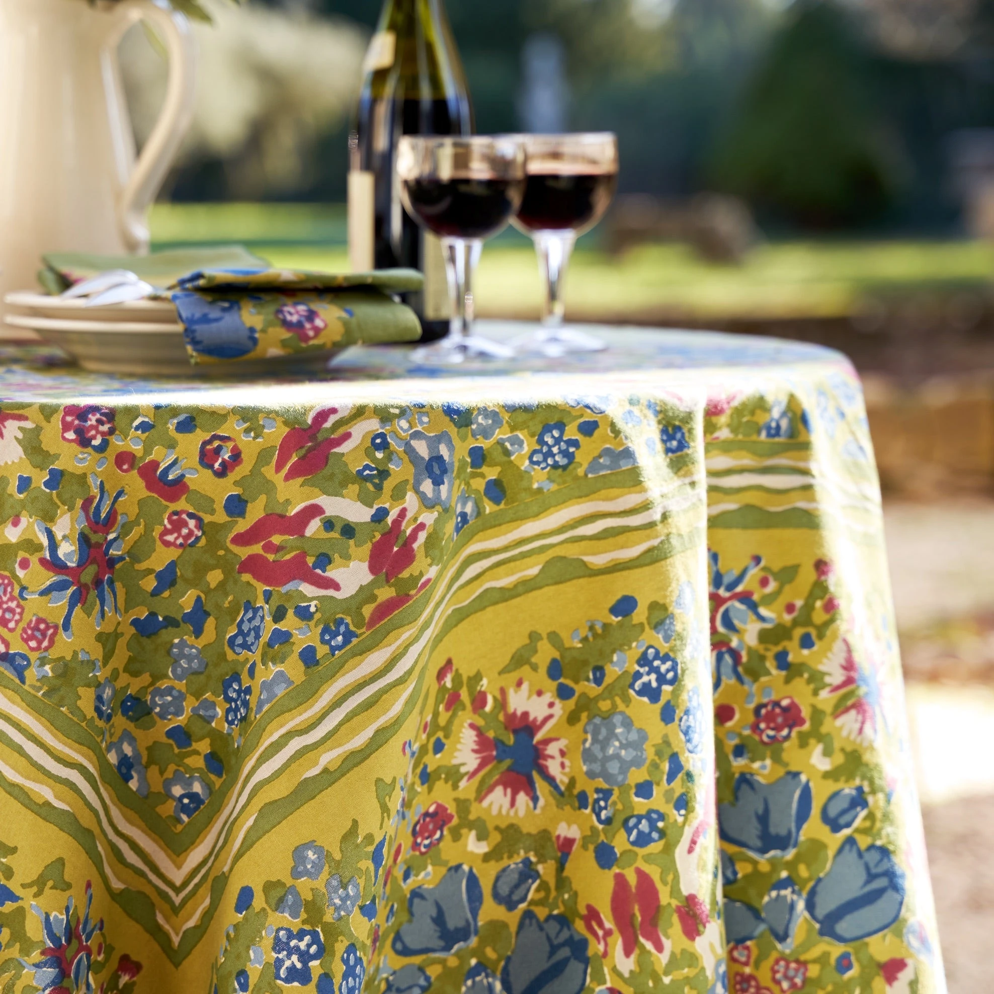 French Tablecloth Jardin Blue & Vert 2 French Tablecloth Jardin Blue & Vert - Image 2