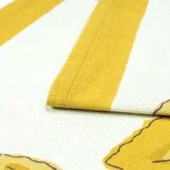 Fig Citrine Runner -table supplies shop runner3 5ff8c492 ff92 4199 8305 acf4efe928fb